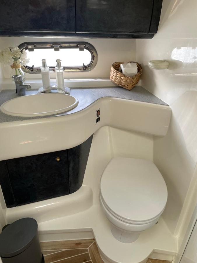 Luxury Yacht Retreat: Oyster Fund's Private Island Getaway * Egham
